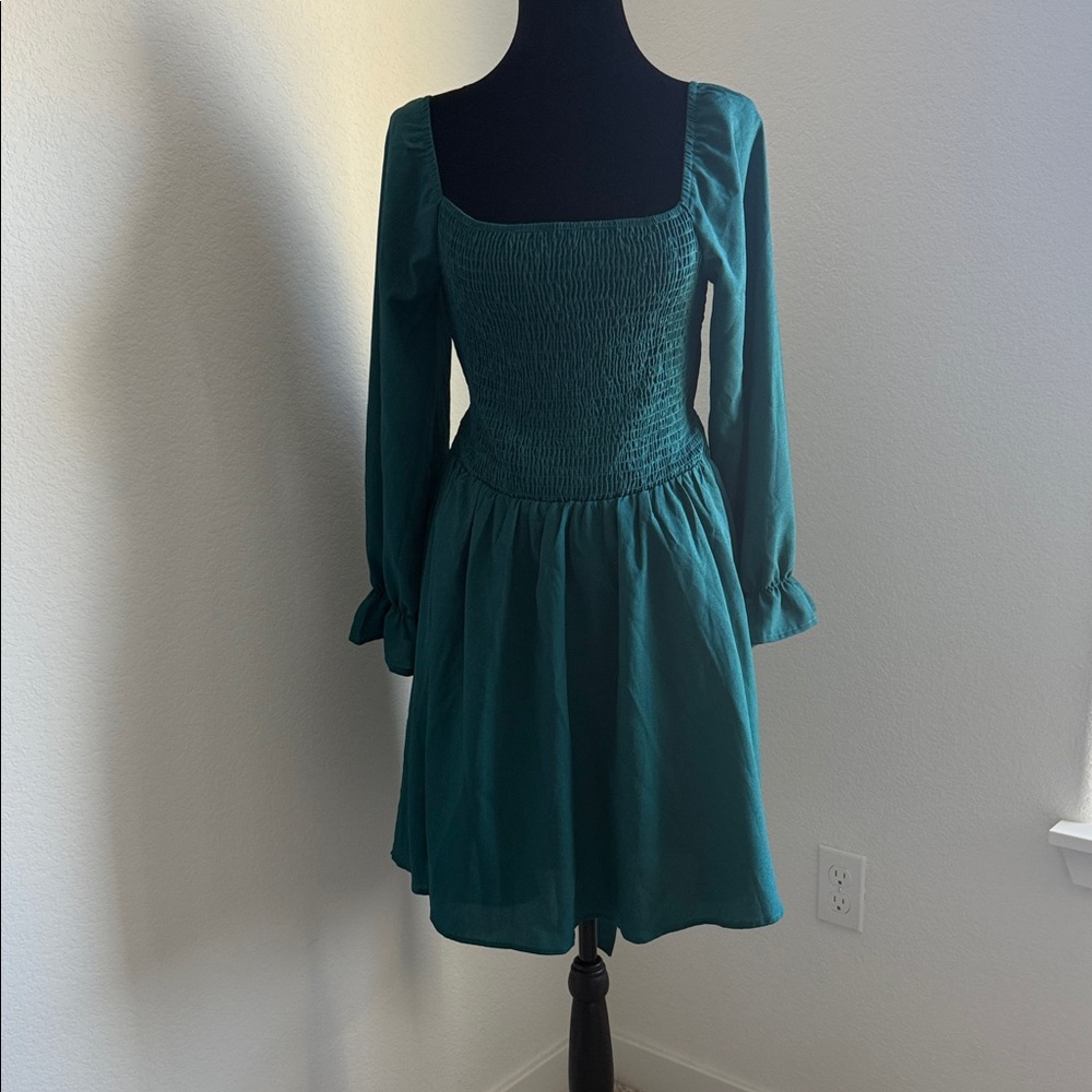 Elegant Teal Long Sleeve Dress